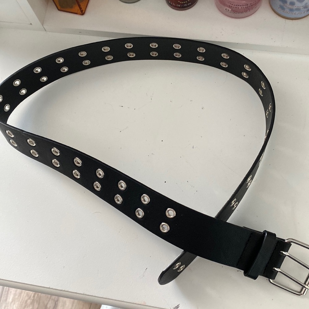 Black and silver belt